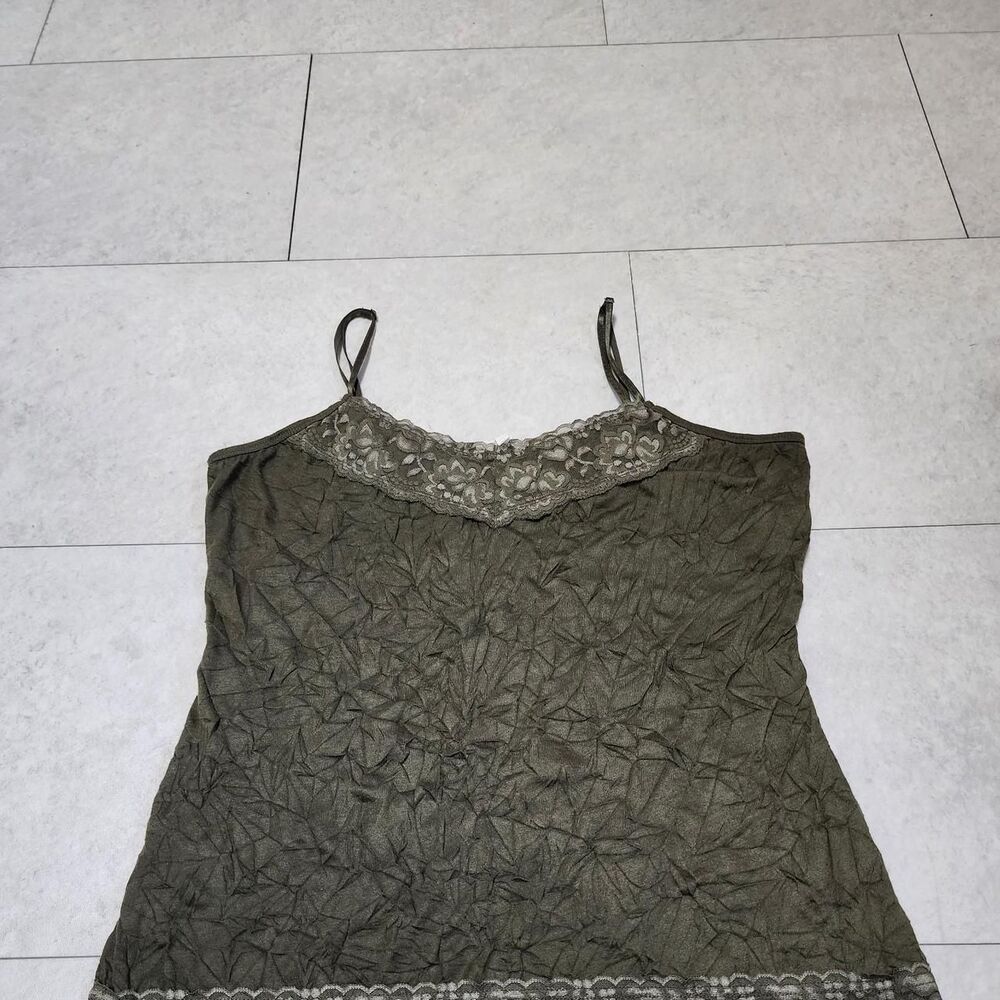 Maurices Y2K Festival Crinkle Lace Cami Spaghetti Strap Top Hunter Forrest Green